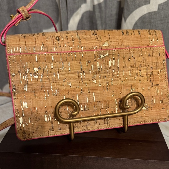 Lilly Pulitzer Cork Crossbody - Picture 5 of 10